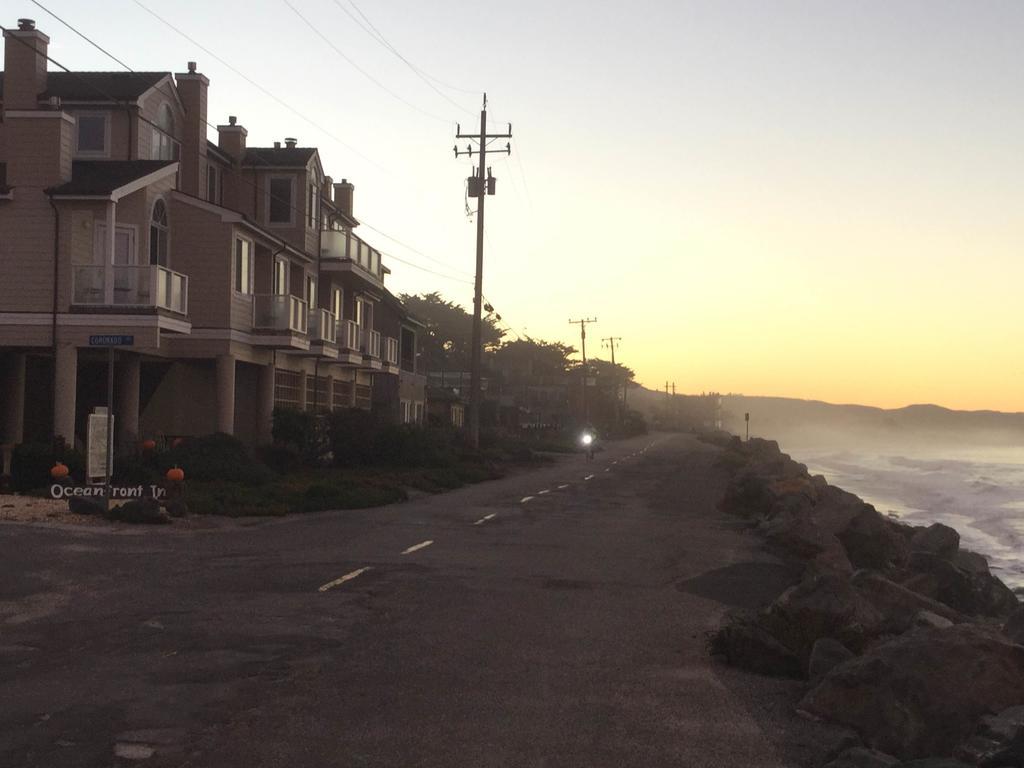 The Oceanfront Stay On Miramarbeach Hmb El Granada Ngoại thất bức ảnh